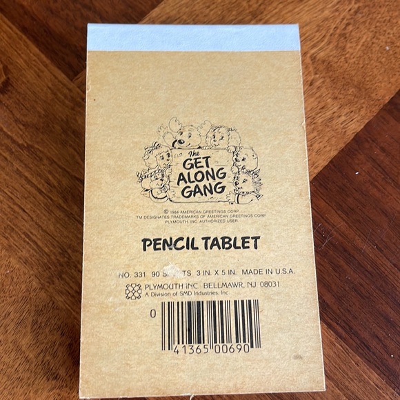 VINTAGE 1984 GET ALONG GANG NOTEPAD - 90 PAGES - CUTE NOSTALGIA! - Picture 2 of 4